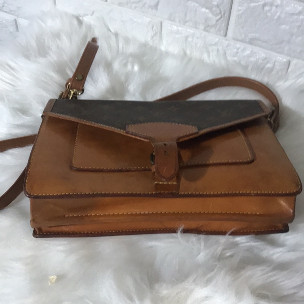 💎✨RETIRED✨💎 VINTAGE CROSSBODY LOUIS VUITTON BAG - Picture 14 of 16